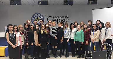 В місті Дніпро провели тренінг «Клієнтоорієнтованість та вражаючий сервіс»